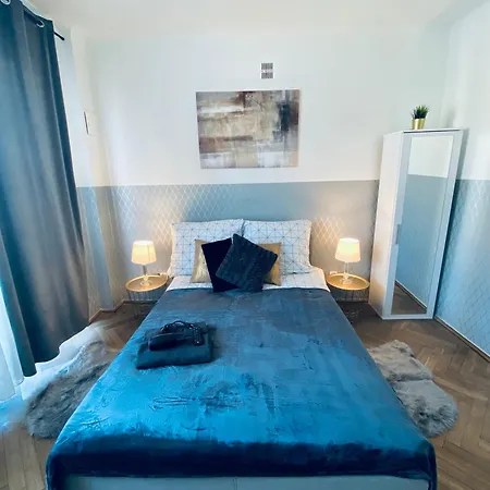 Apartment Clicktheflat Plac Bankowy Warsaw